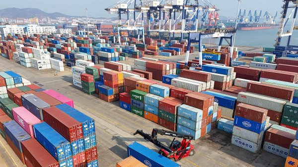 中金宸大 外汇局：2025年一季度，我国经常账户顺差11885亿元